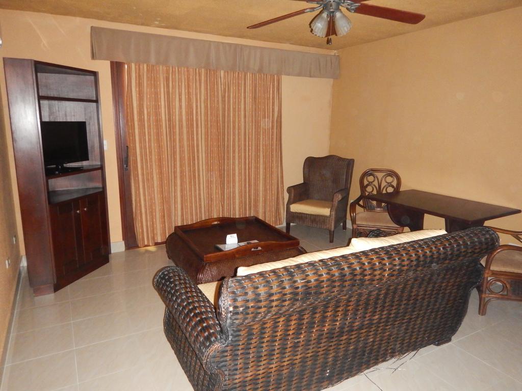 Ocean Manor Resort Cabarete, Dr Esterno foto
